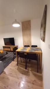 Priestranný apartmán 64 m2 v malebnom penzione Pavčina Lehota pri svahu