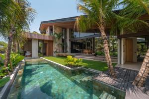 Ohlala - Luxury Tropical Escape in Pererenan
