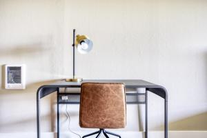 Foster City 2BR w Gym Pool WD nr highways SFO-585