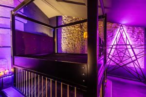 Cherie cherry - romantic and BDSM house