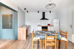 Gîte du Thouet - Appt avec piscine partagée
