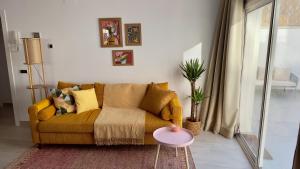 Penthouse in Historic Sitges -Big Terrace & Private Solarium