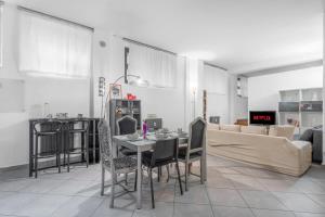 POM10 -Loreto - Duomo- 5 minutes from the Duomo