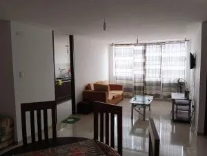 Departamento de dos dormitorios - Av. Beni - Hamacas