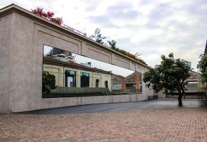 Xenia Apartments - Moderno appartamento in Fondazione Prada