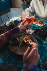 The Vista Rooms & Terrace