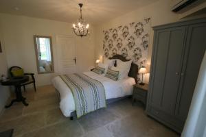 Hotels Chateau Les Oliviers de Salettes : photos des chambres