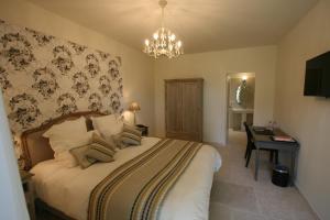 Hotels Chateau Les Oliviers de Salettes : photos des chambres