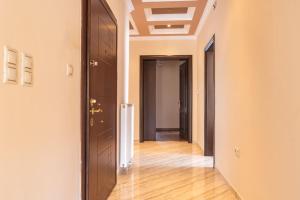 3 bedrooms luxury apartment