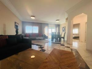 Très Bel Appart Vu Lac Tunis