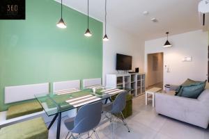 Stylish, comfortable 2BR with WIFI & PRVT Balcony by 360 Estates