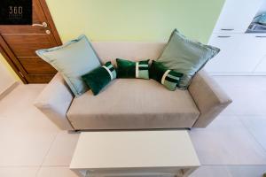 Stylish, comfortable 2BR with WIFI & PRVT Balcony by 360 Estates