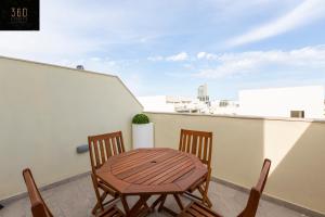 Stylish, comfortable 2BR with WIFI & PRVT Balcony by 360 Estates