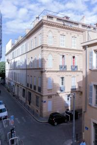 Beautiful cocoon 54 m for 4 near the Old Port