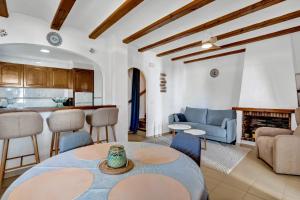 Ruhiges Eckreihenhaus mit Pool in La Sella Zarzas one Denia