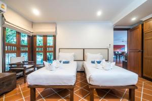 Pool villa at Nakatani Village by Lofty