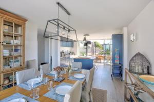 Maisons de vacances L'aquarium - Villa au centre d'Erquy : Maison 5 Chambres