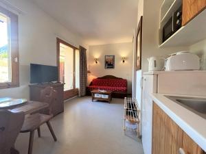 Appartements Appartement Pelvoux, 2 pieces, 6 personnes - FR-1-330G-141 : photos des chambres