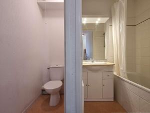 Appartements Appartement 3 pieces, 6 pers, animaux admis, proche pistes et commerces - FR-1-525-260 : photos des chambres