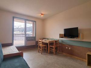 Studio confortable, ski à proximité, parking gratuit - FR-1-525-259