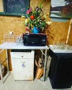 Hilda's Garage~Bandera, TX. - Tarpley