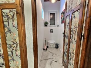 Maisons de vacances Gite de l-Adour, Renove & Chic, Parking : photos des chambres