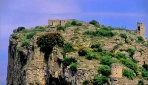 Maison Mornas - 皮奥伦克