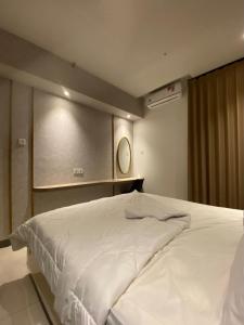 Luxury 2BR Benson Apartment, Pakuwon Mall