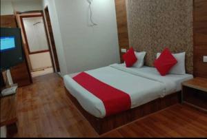 OYO Hotel Black Diamond 2