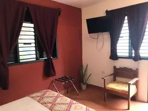 Quinta SoLuna - Corozal