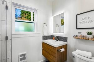 Walk to the waterfront! The South Sound Suite