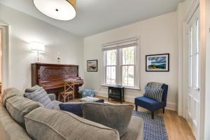 Spacious Naples Vacation Rental with Private Hot Tub