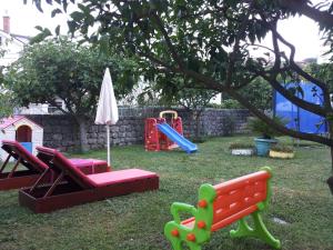 Rooms & Apartments Vukasović