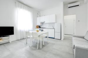 Casa MAC - New and Confortable - Near the Center and Station