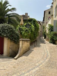 Maisons de vacances Le Patio : Maison 2 Chambres