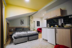 Makedon Apartments with FREE PARKING