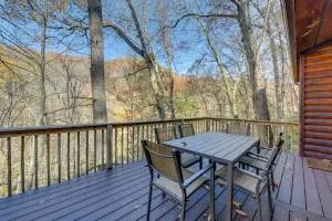 Mtn-View Waynesville Home Near Trout Stocked Creek - Crabtree