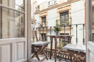 Luxurious apartment in center with parking by REMS