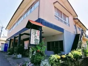 高千穂Ｂ＆Ｂ浮き雲 (Takachiho B&B Ukigumo)