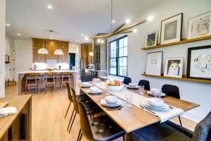 Belmont Vacation Home with Fire Pit Walk Downtown! - Clover