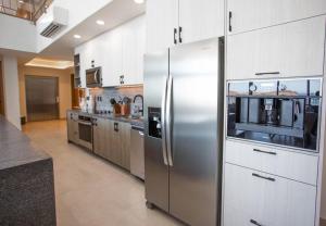 Ocean Front 3bd3.5bth Penthouse in Danzante Bay