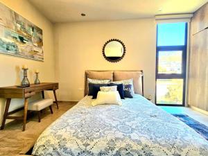 Amazing Panoramic View from Penthouse in Pedregal