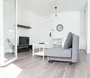 Hébergement touristique de luxe proche de Paris avec parking gratuit, situé face au parc des expositions et de l'aéroport du Bourget, à 15 min de CDG - 勒布尔热