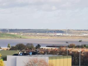 Riverview, Stylish Non Smoking Loft Ensuite 4 Rent