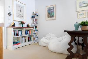 2 Horizon Terraces - Spacious Duplex Close to Village and Beach