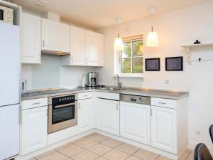 Modern holiday home with sauna