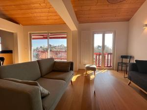 Maisons de vacances Maison moderne a 400m de la plage avec terrasses et equipements complets a St-Jean-de-Luz - FR-1-239-878 : photos des chambres