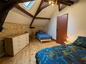 Maisons de vacances Gite Saint-Aigny, 4 pieces, 6 personnes - FR-1-591-560 : photos des chambres