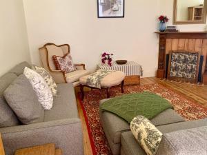La Rouge Cottage