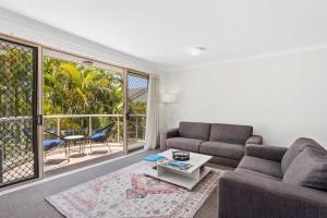 Santa Monica Apartments - Hosted by Burleigh Letting